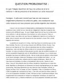 En quoi l'inégale répartition de l'eau à la surface de la terre renforce-t-elle les pressions et les tensions sur cette ressource?